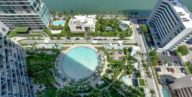 $1,070,000 | 480 Northeast 31st Street, Unit 3405, Miami, FL 33137