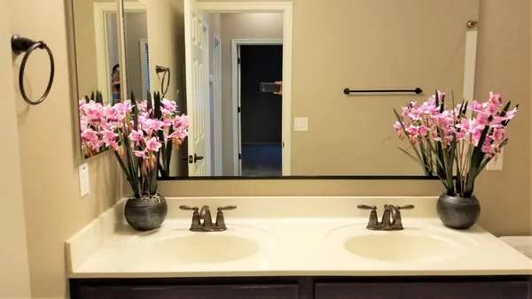 $4,000 | 2248 East Ottawa Lane, Phoenix, AZ 85024