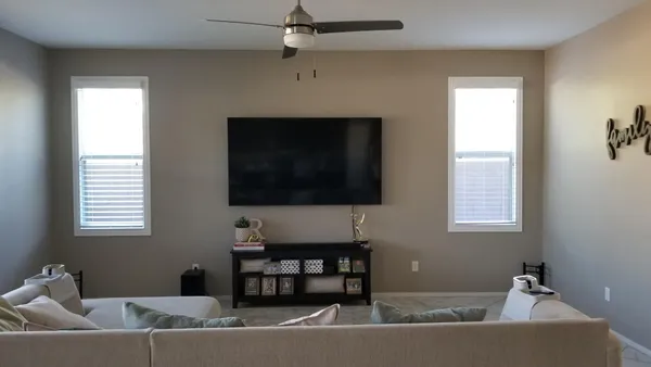 $4,000 | 2248 East Ottawa Lane, Phoenix, AZ 85024