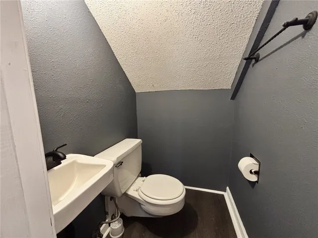 $3,500 | 10802 Timbergrove Lane, Corpus Christi, TX 78410