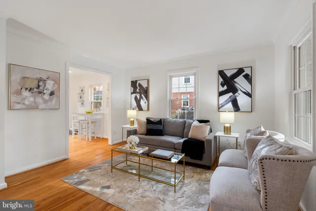 $649,000 | 5915 Edgehill Drive, Alexandria, VA 22303