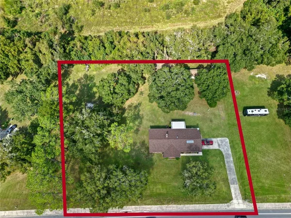 $940,000 | 3696 East C-466, Oxford, FL 34484