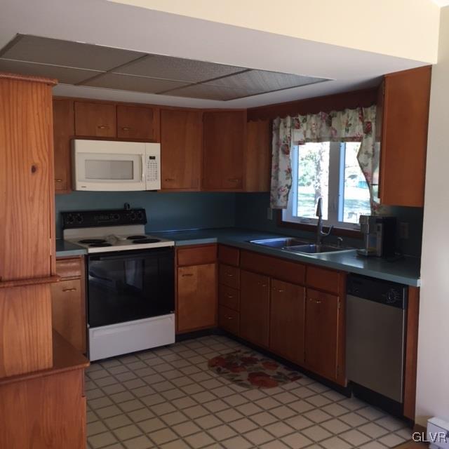 394 Hartman Road Bethlehem, PA 18020 - Photo 6 of 12 Gallery Image 6