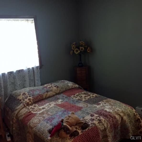 394 Hartman Road Bethlehem, PA 18020 - Photo 9 of 12 Gallery Image 9