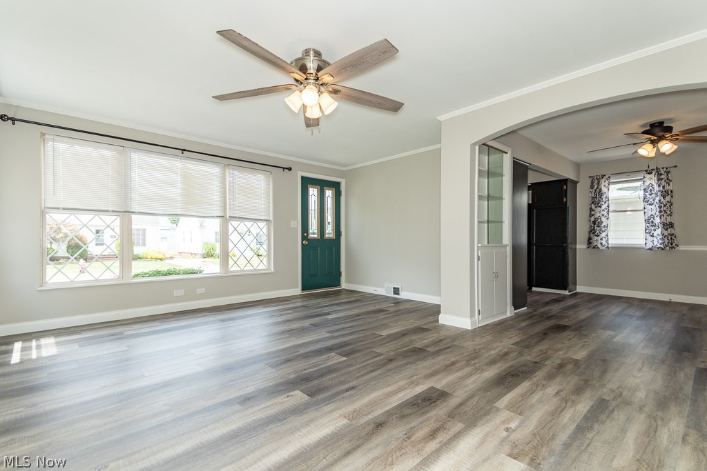 1565 Douglas Road Wickliffe, OH 44092 - Photo 5 of 48