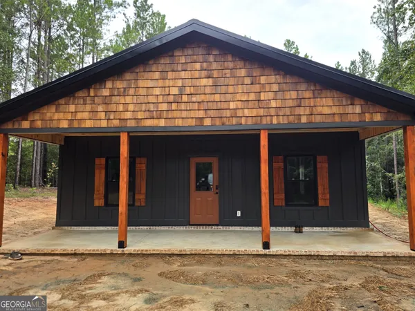$351,000 | 1152 Clarks Bridge Road, Stapleton, GA 30823