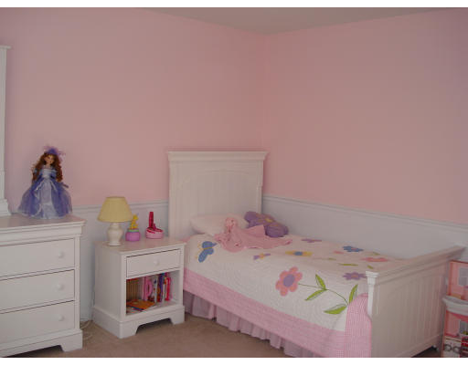 61 Meadowbrook Road Franklin, MA 02038 - Photo 16 of 28 Gallery Image 16