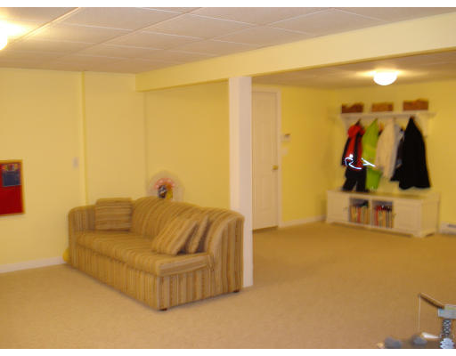 61 Meadowbrook Road Franklin, MA 02038 - Photo 23 of 28 Gallery Image 23