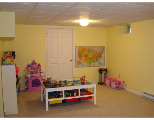 61 Meadowbrook Road Franklin, MA 02038 - Photo 24 of 28 Gallery Image 24