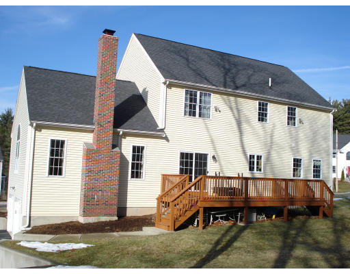 61 Meadowbrook Road Franklin, MA 02038 - Photo 27 of 28 Gallery Image 27
