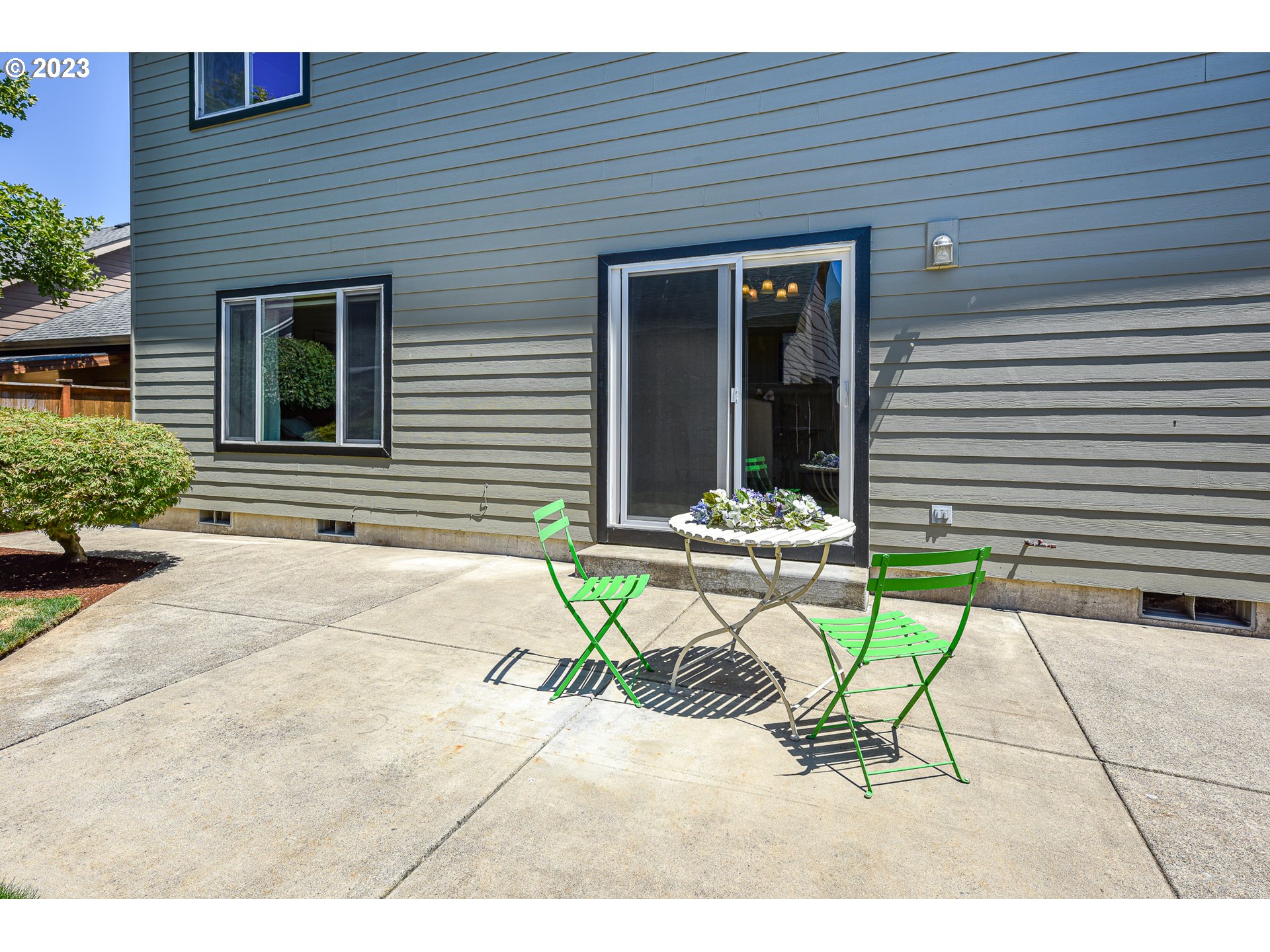 6874 Simeon Drive Springfield, OR 97478 - Photo 35 of 40