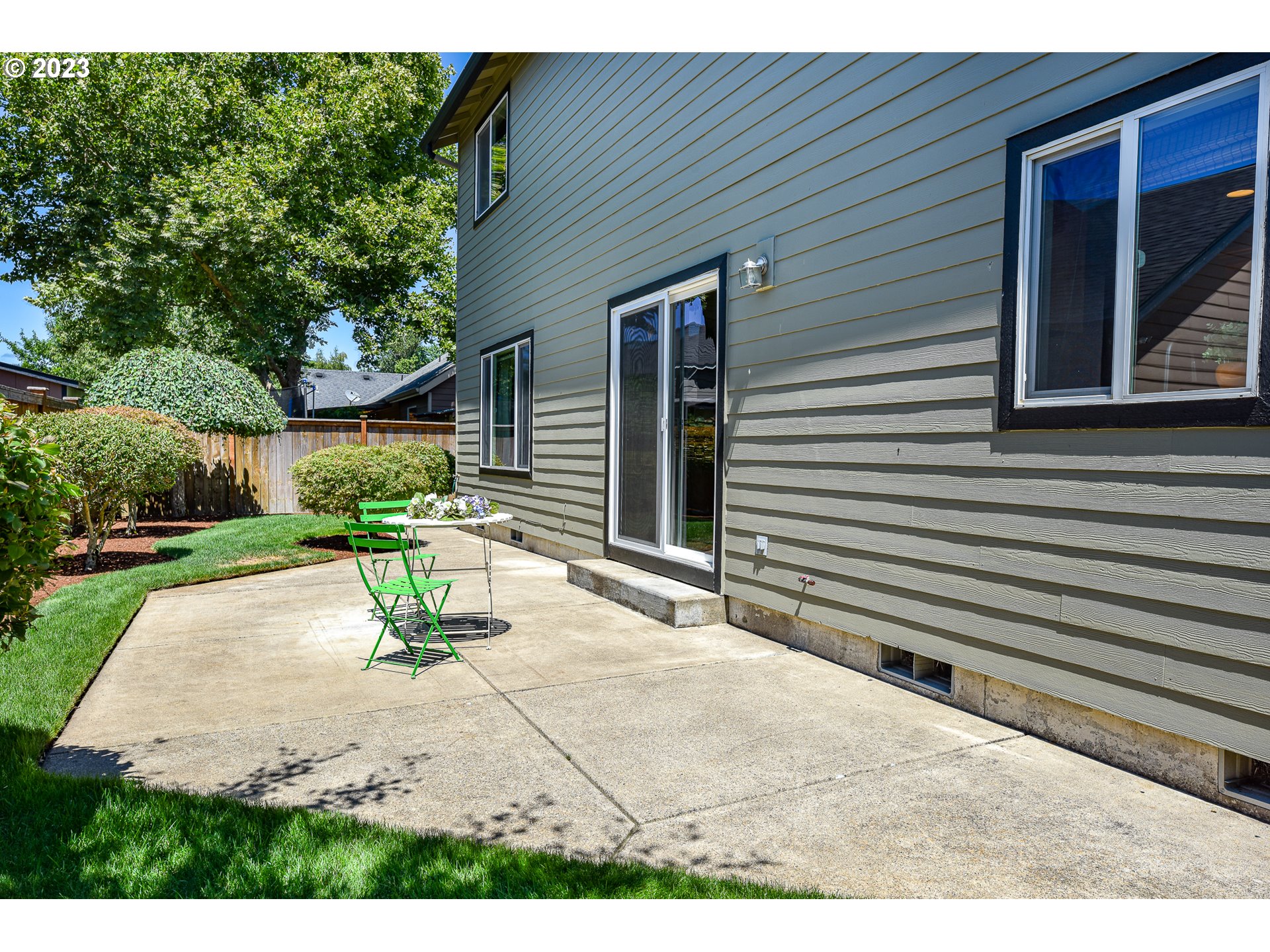 6874 Simeon Drive Springfield, OR 97478 - Photo 36 of 40