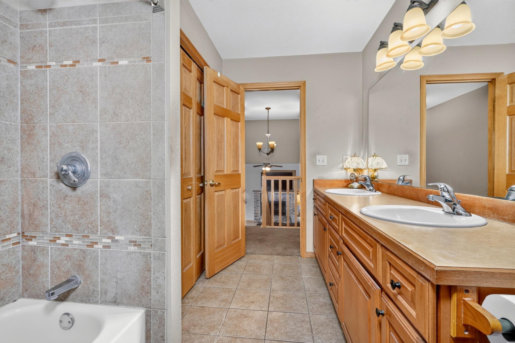 112 Bay Road Coleraine, MN 55722 - Photo 27 of 47 Gallery Image 27
