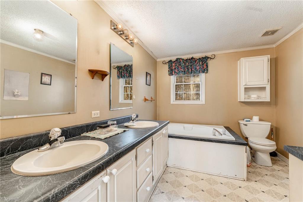 1479 Frank Hulin Road Lexington, NC 27295 - Photo 19 of 27 Gallery Image 19