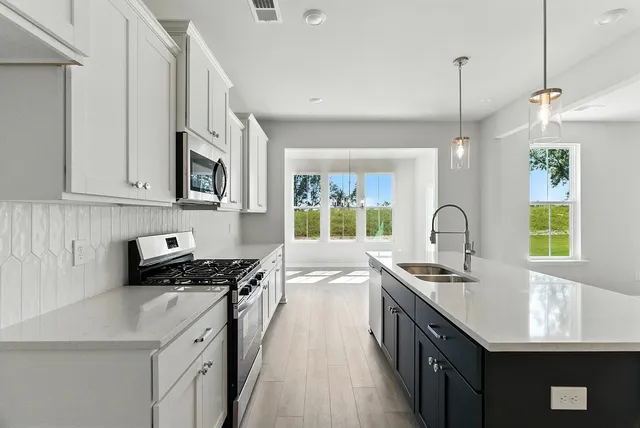 $294,000 | 7026 New Horizons Lane, Boiling Springs, SC 29316