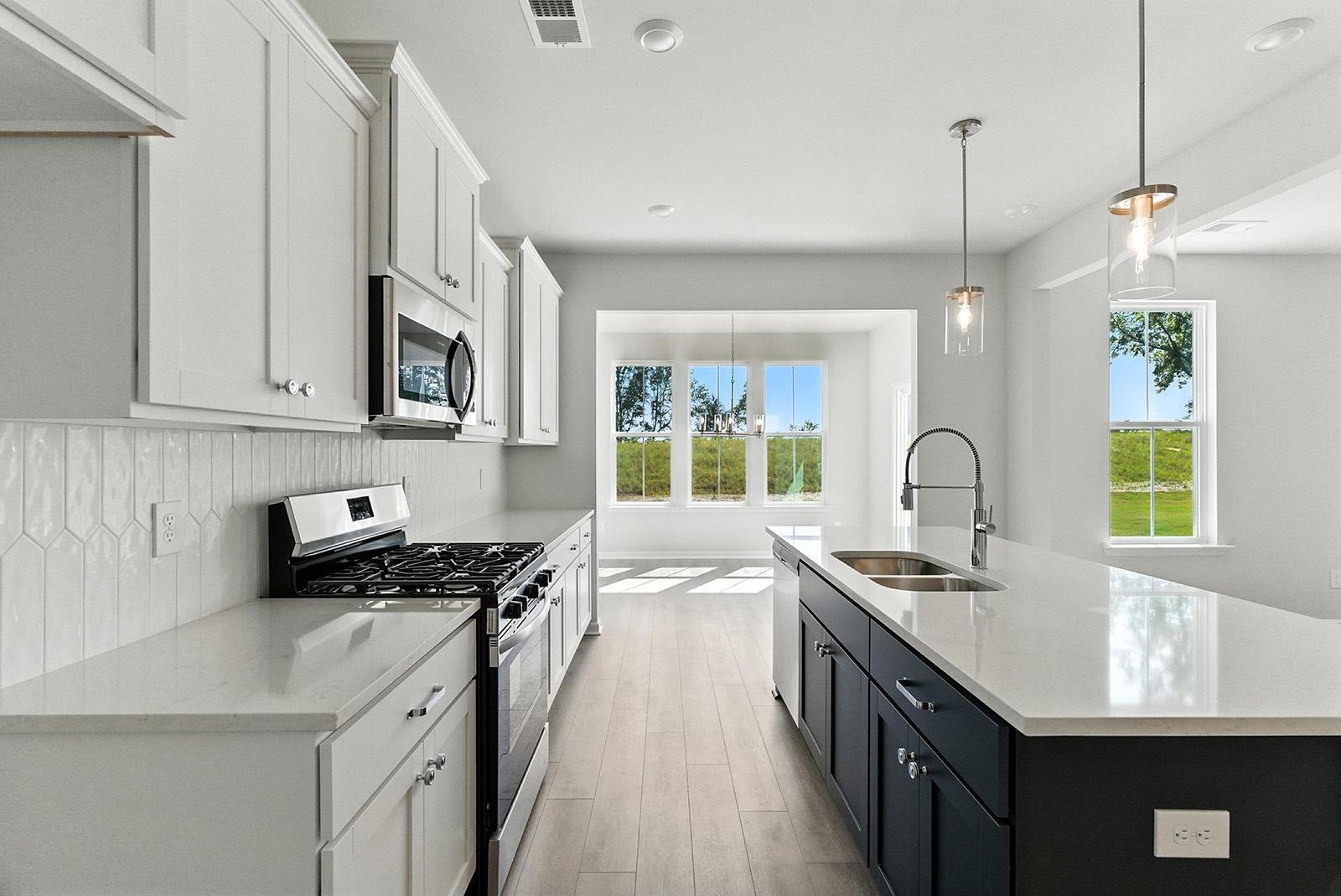 7026 New Horizons Lane Boiling Springs, SC 29316 - Photo 11 of 34