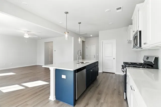 $294,000 | 7026 New Horizons Lane, Boiling Springs, SC 29316