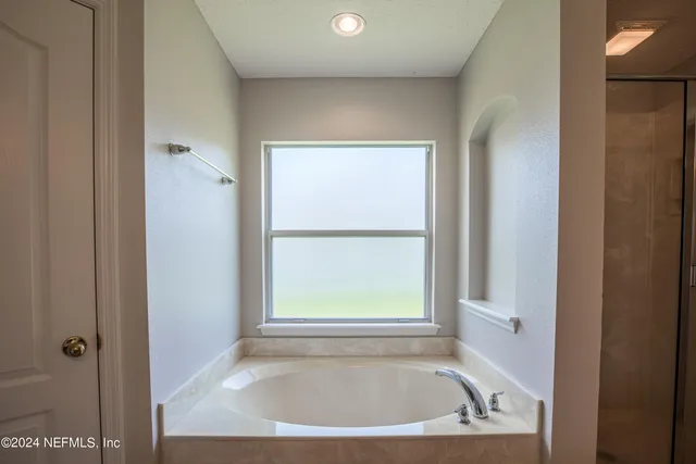 $2,200 | 6567 Chester Park Drive, Jacksonville, FL 32222