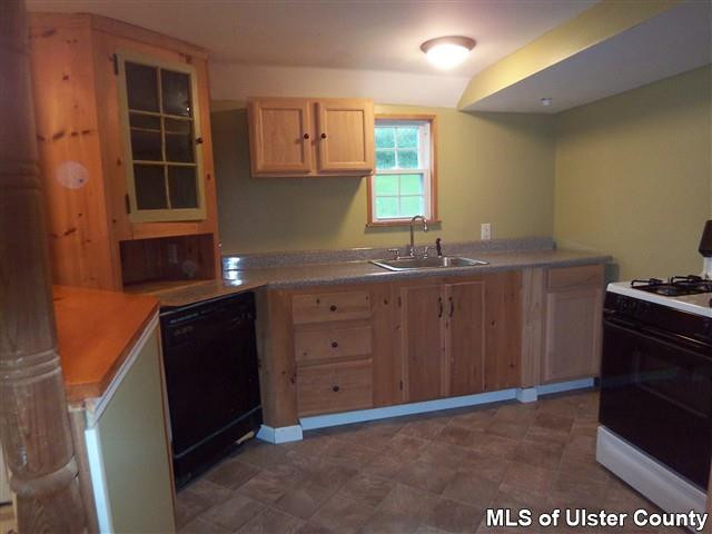 509 Old Rte 23 Acra, NY 12405 - Photo 3 of 11 Photo 3