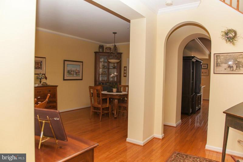 2623 Monocacy Ford Road Frederick, MD 21701 - Photo 4 of 29 Interior (General)