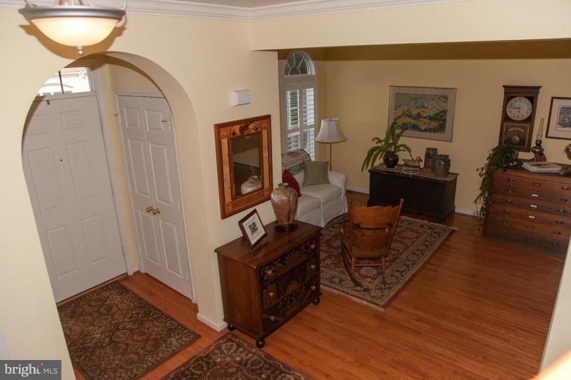 2623 Monocacy Ford Road Frederick, MD 21701 - Photo 9 of 29 Living Room