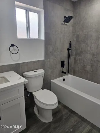 $550,000 | 2002 West Adams Street, Phoenix, AZ 85009