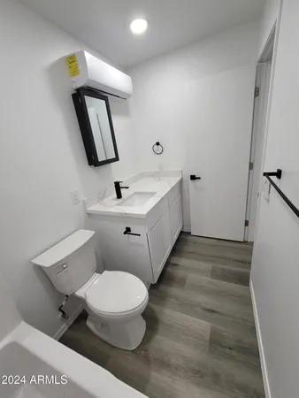 $550,000 | 2002 West Adams Street, Phoenix, AZ 85009