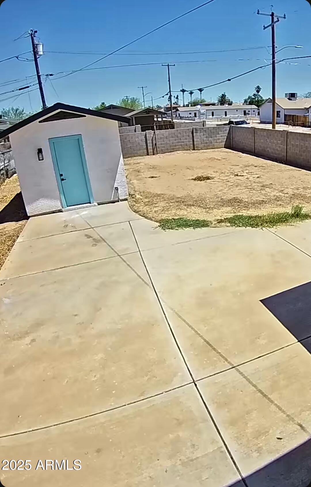 2002 West Adams Street Phoenix, AZ 85009 - Photo 56 of 61 Screenshot_20250624_110000_Ring