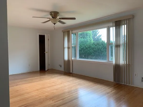 $479,900 | 1063-1065 Bay Road, Webster, NY 14580