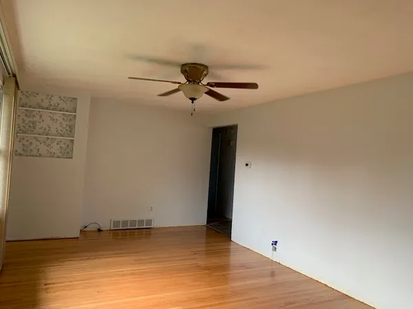 $479,900 | 1063-1065 Bay Road, Webster, NY 14580