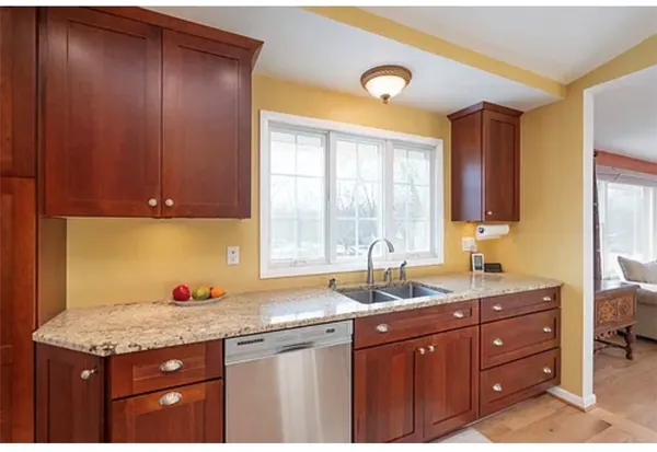 $479,900 | 1063-1065 Bay Road, Webster, NY 14580