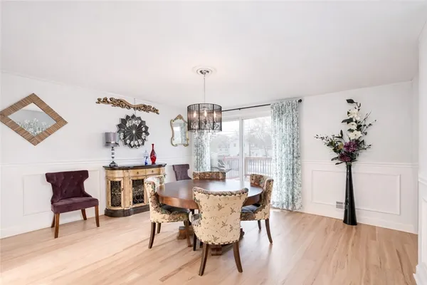 $479,900 | 1063-1065 Bay Road, Webster, NY 14580