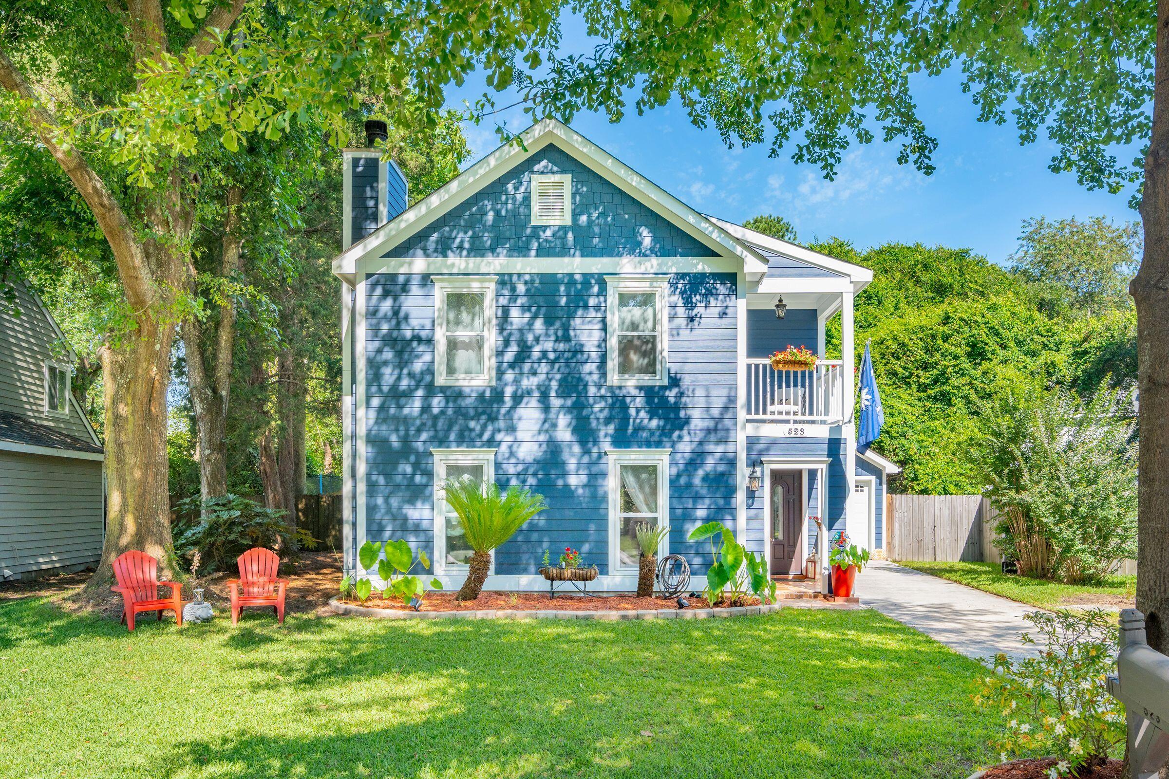 523 Castle Hall Road Mount Pleasant, SC 29464 - Photo 1 of 41 523CastleHallRd-KeenEyeMarketing-001