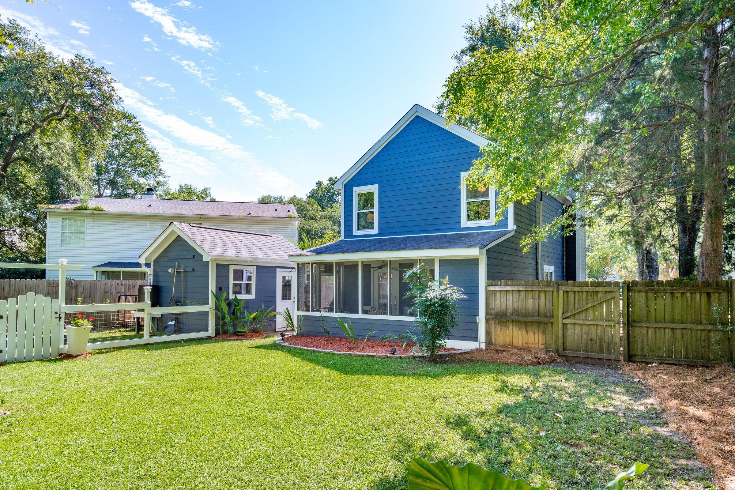 523 Castle Hall Road Mount Pleasant, SC 29464 - Photo 35 of 41 523CastleHallRd-KeenEyeMarketing-055