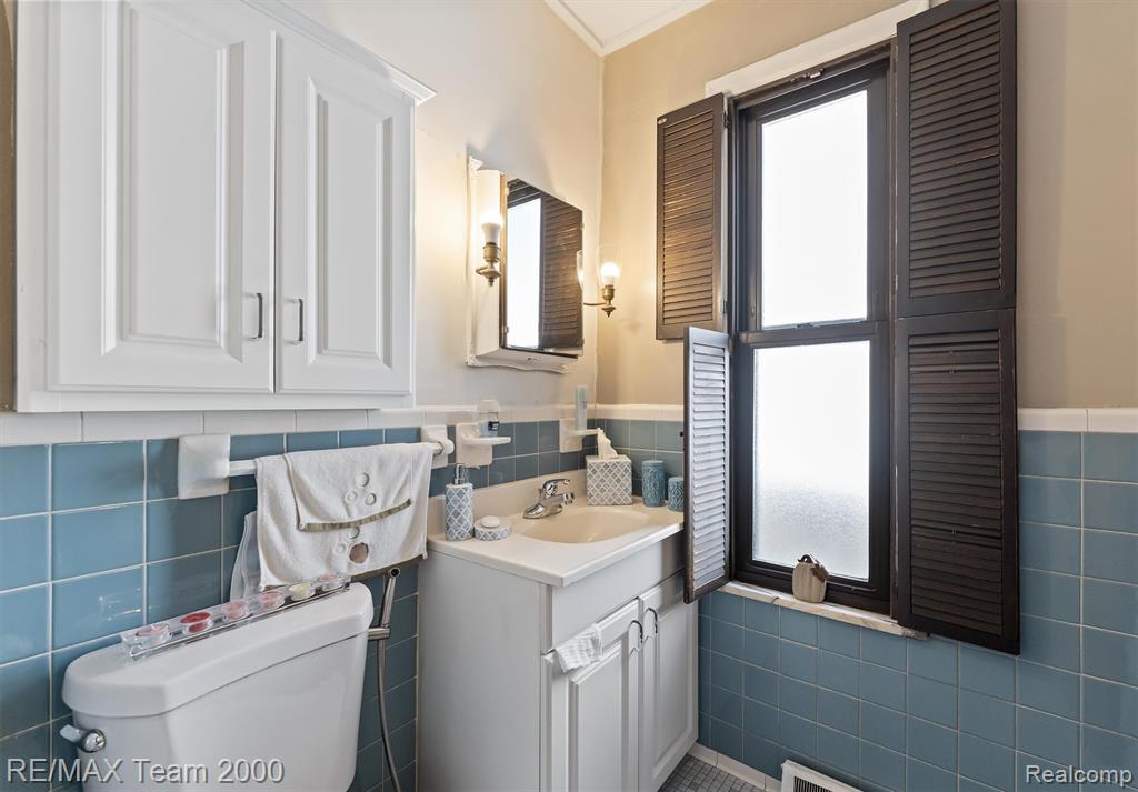 5734 North Gulley Road Dearborn Heights, MI 48127 - Photo 15 of 22