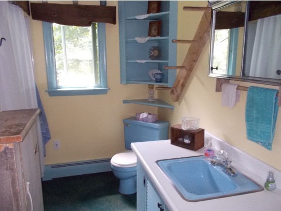 691 Woodbury Road Springfield, VT 05156 - Photo 13 of 20