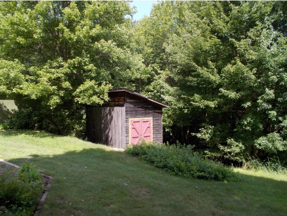 691 Woodbury Road Springfield, VT 05156 - Photo 18 of 20