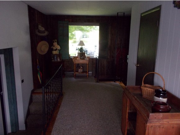 691 Woodbury Road Springfield, VT 05156 - Photo 8 of 20