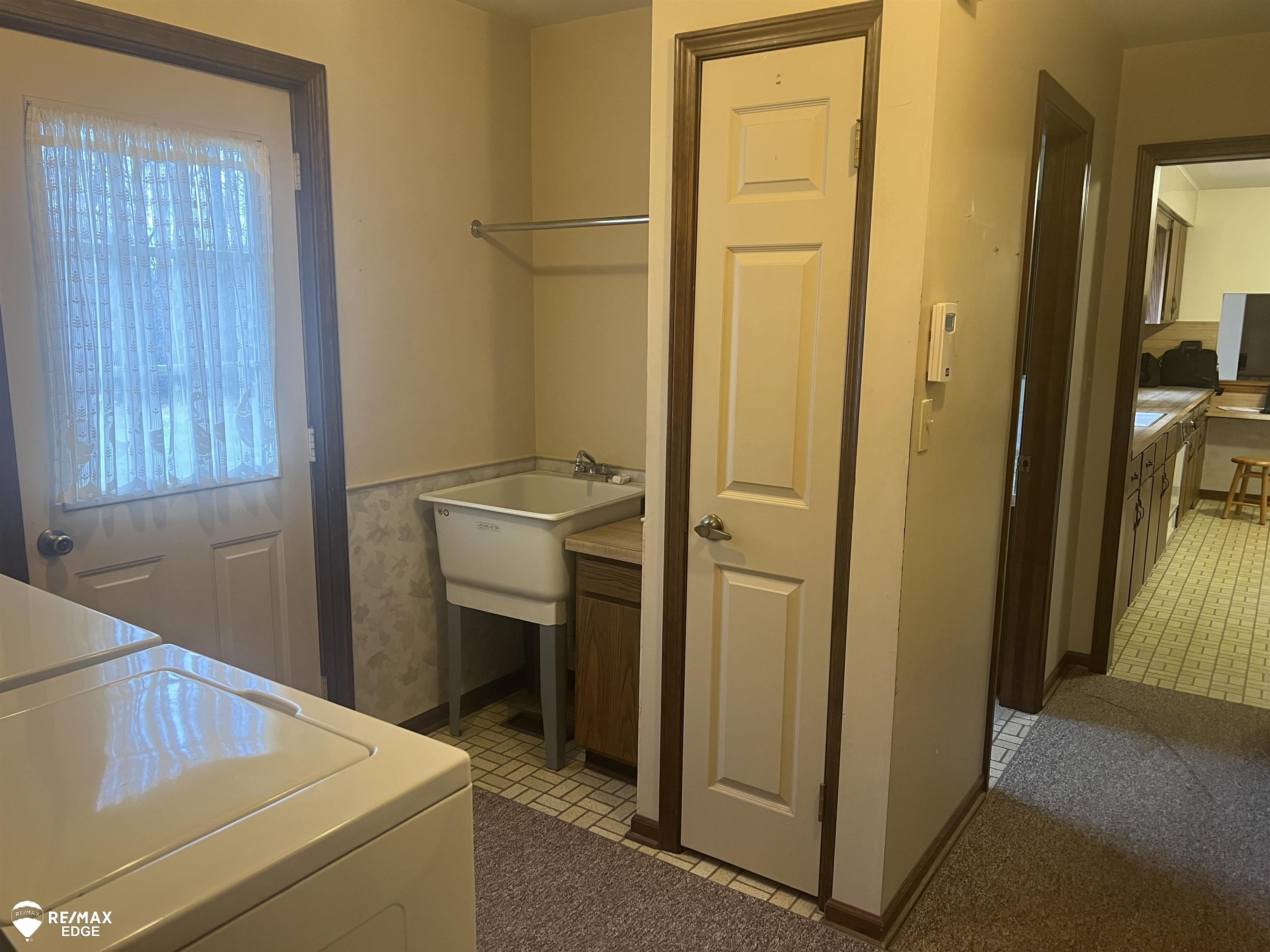 6405 Brewer Road Flint, MI 48507 - Photo 73 of 74 50128950-88fe7931-2785-4fd8-a5d0-4729bced1550.JPG