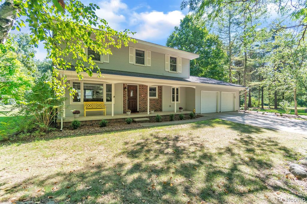 1555 Sexton Road Howell, MI 48843 - Photo 2 of 45
