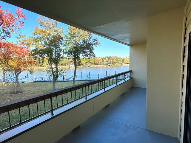 $149,000 | 18809 Egret Bay Boulevard, Unit 304, Webster, TX 77058