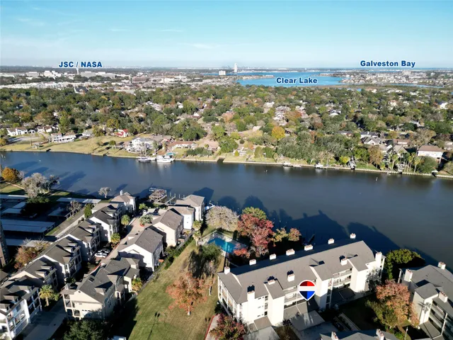 $149,000 | 18809 Egret Bay Boulevard, Unit 304, Webster, TX 77058