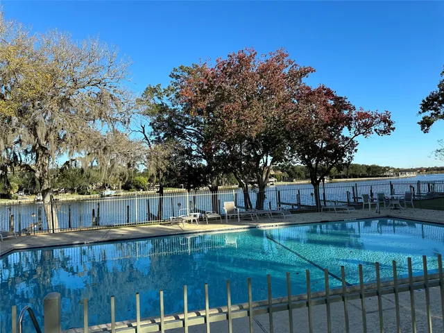 $149,000 | 18809 Egret Bay Boulevard, Unit 304, Webster, TX 77058