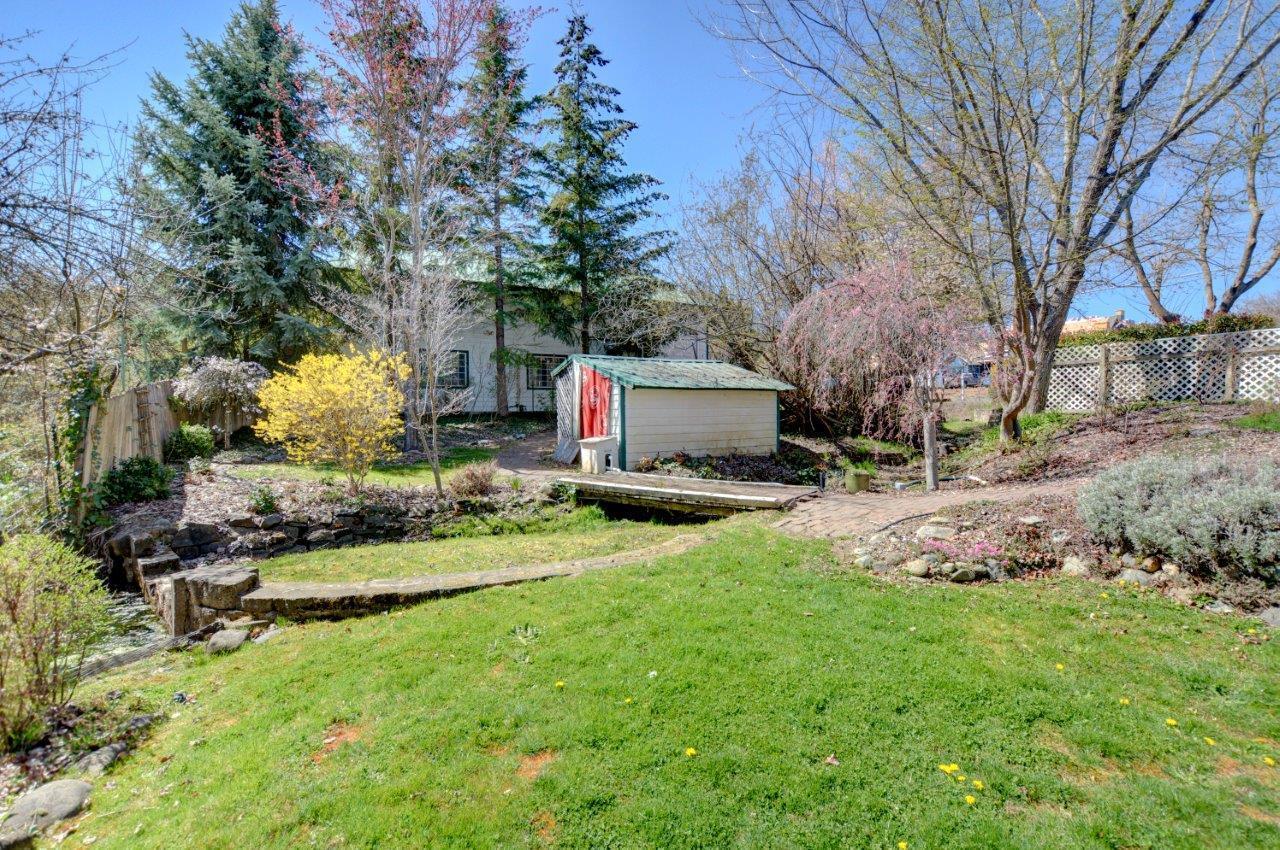 1881 Knowles Road Medford, OR 97501 - Photo 39 of 43 DSC_5409_10_11
