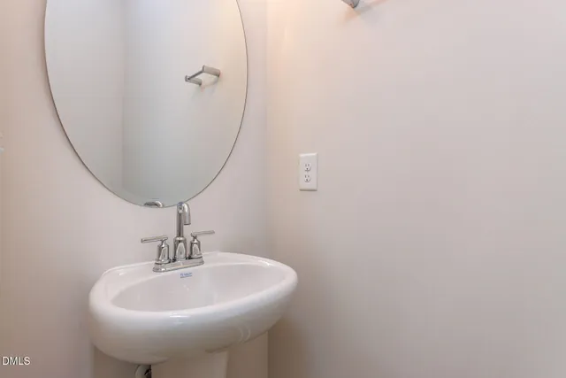 $499,900 | 32 Relaxing Way, Pittsboro, NC 27312