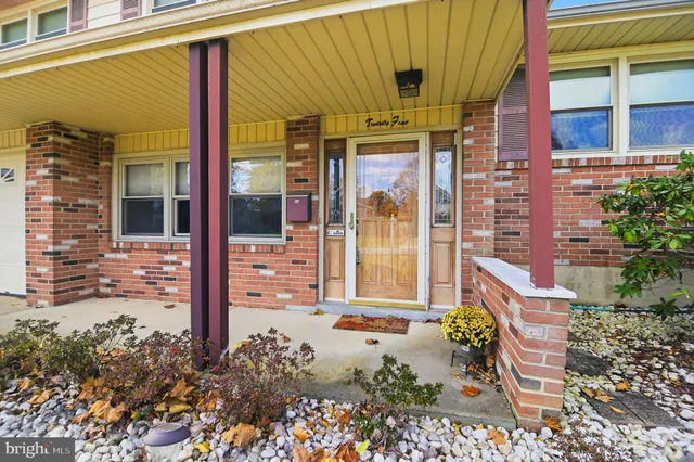 $399,900 | 25 Windflower Drive, Newark, DE 19711