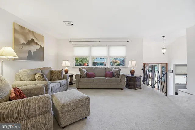 $399,900 | 25 Windflower Drive, Newark, DE 19711