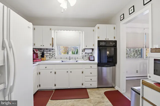 $399,900 | 25 Windflower Drive, Newark, DE 19711