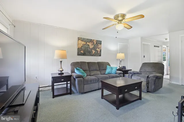 $399,900 | 25 Windflower Drive, Newark, DE 19711