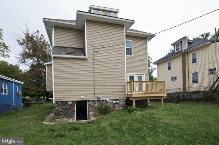 4003 Dorchester Road Baltimore, MD 21207 - Photo 11 of 30 Exterior (Rear)